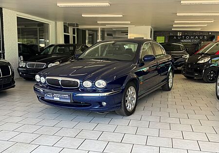 Jaguar X-Type 2.5 V6 Executive