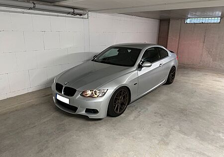 BMW 335i Coupe e92 N54 CIC Navi M Perf Soundsystem