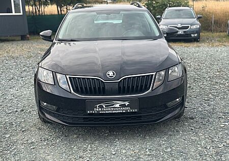 Skoda Octavia Combi Ambition 1.6TDI DSG Voll Service