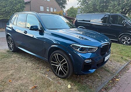 BMW X5 xDrive30d M 22" Laser DAProf - WIE NEU -