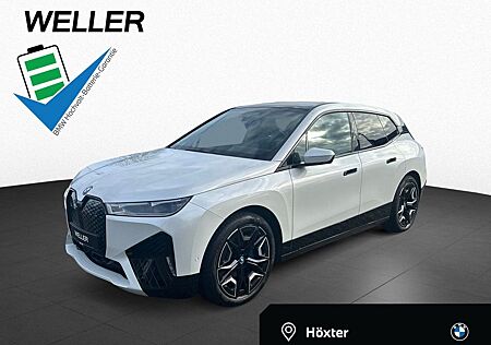 BMW iX xDr40 Sportpaket DA/PA-Prof,SkyL,AHK,Laser