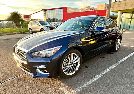 Infiniti Q50
