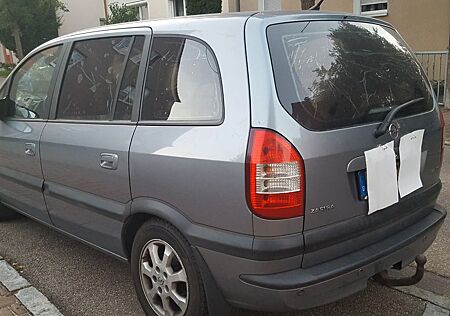 Opel ZAFIRA-A n-joy