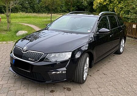 Skoda Octavia 2.0 TSI DSG RS Combi RS