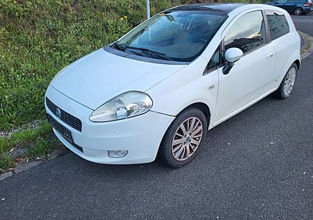 Fiat Grande Punto 1.4 16V Emotion