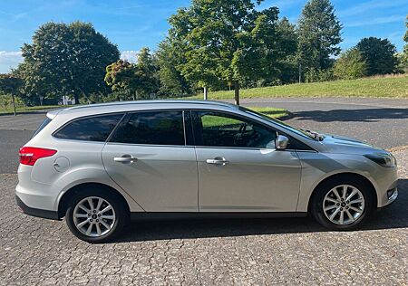Ford Focus 1,0 EcoBoost 92kW Titanium Turnier Tit...