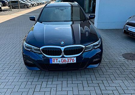 BMW 320 d M Sport|Laser|HUD|Pano|Virtual|Leder|ACC