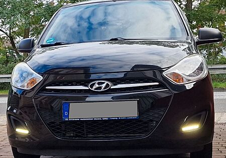 Hyundai i10 1.1 mit Standheizung und Tagfahrlicht