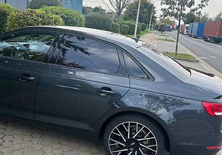 Audi A4 2.0 TFSI ultra S tronic -