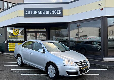 VW Jetta Volkswagen V Comfortline, TÜV Neu,