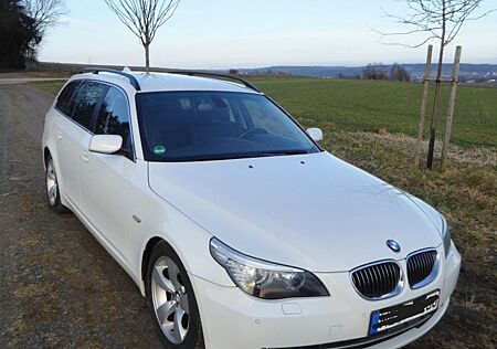 BMW 530i touring -