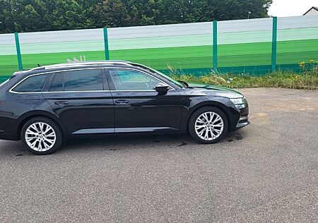 Skoda Superb 1.4 TSI iV DSG STYLE COMBI STYLE