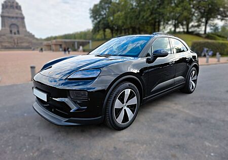 Porsche Macan Electric Elektro EV XAB