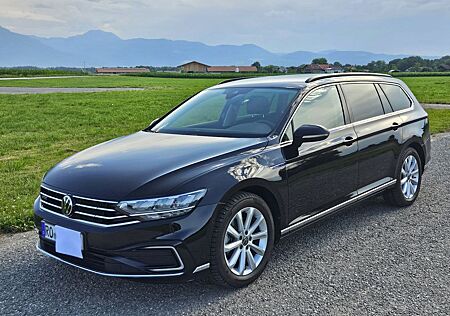 VW Passat Variant Volkswagen 1.4 TSI DSG GTE, AHK
