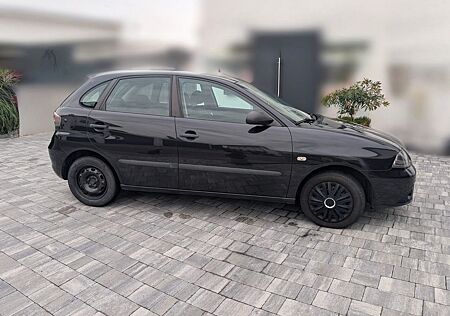 Seat Ibiza 1.4 16V 63kW Reference Reference