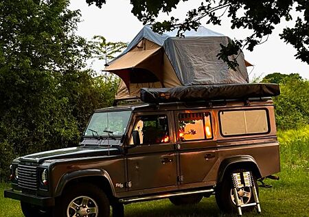 Land Rover Defender 110 Td5 Station Wagon