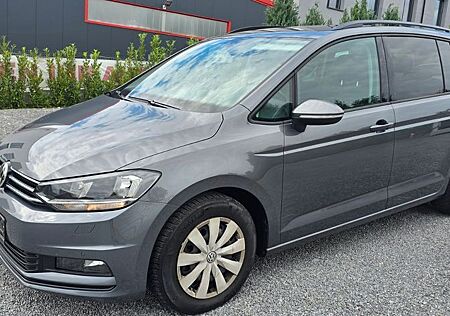 VW Touran Volkswagen Comfortline , Navi,ACC,PDC,STZ