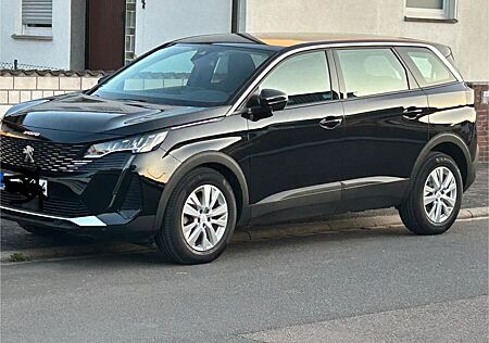 Peugeot 5008 PureTech 130 Active Pack 7-Sitzer/Nav/Kam