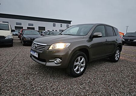 Toyota RAV 4 RAV4 Executive 4x4 Top zustand! HU&AU neu!