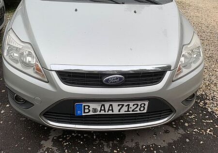 Ford Focus 2,0TDCi 81kW PowerShift DPF Ghia