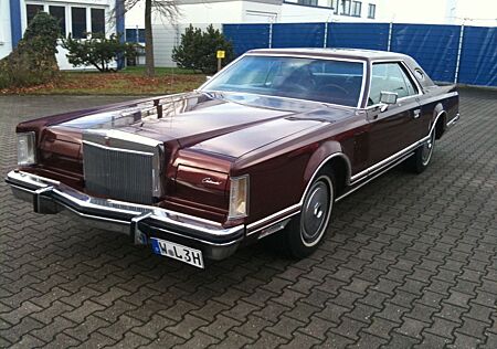 Lincoln Continental