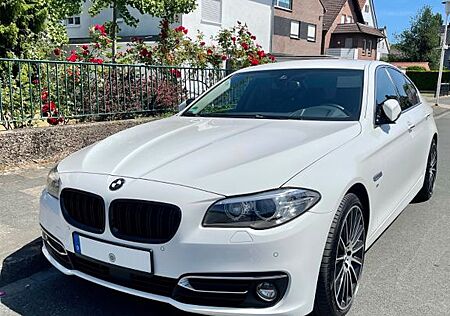 BMW 520d LUXURY LINE 8FACHBEREIFT/ SOUNDSYSTEM/