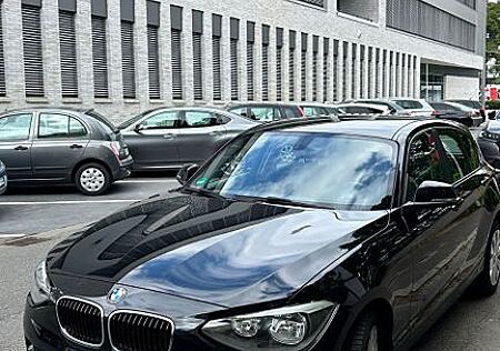 BMW 114i -