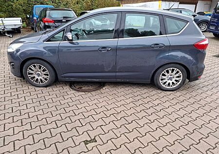 Ford C-Max Titanium