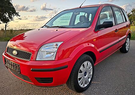 Ford Fusion 1,6 Tüv+Au Neu Scheckheft Klima 8xBereift