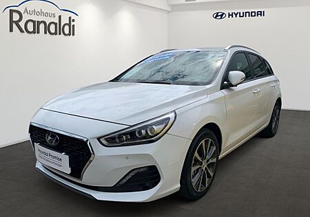 Hyundai i30 cw Premium 1.6 CRDi++AUTOMATIK!++