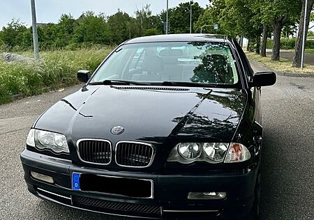 BMW 330i E46