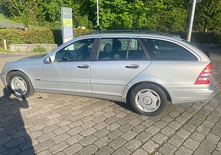 Mercedes-Benz C 180 KOMPRESSOR T CLASSIC Automatik TÜV 01/27