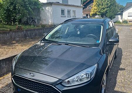 Ford Focus 1,0 EcoBoost 92kW Business Turnier Bus...