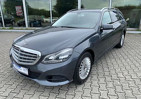Mercedes-Benz E 200 T CDI / AHK / Vollleder / LED / Garantie*