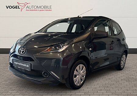 Toyota Aygo (X) AYGO 1.0 x