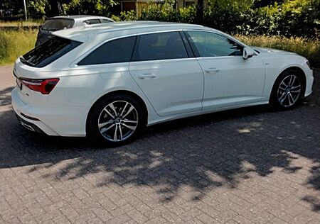 Audi A6 50 TDI quattro tiptron. design Avant design