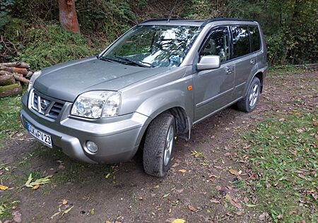 Nissan X-Trail 2,2 Di Elegance Elegance