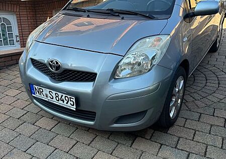 Toyota Yaris 1,33-l-Dual-VVT-i