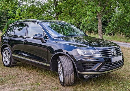 VW Touareg Volkswagen 3.0 V6 TDI SCR Tiptronic BMT BlueMot...