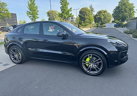 Porsche Cayenne E-Hybrid (MwSt. enthalten)
