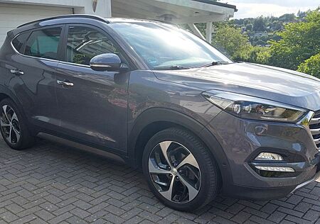 Hyundai Tucson 2.0 CRDi 135kW Premium 4WD Automatik ...