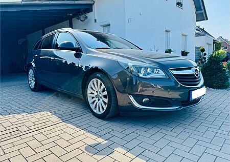Opel Insignia OPC-Line 2.0 CDTI 163PS