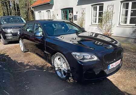 BMW 750Li xDrive - M Sportpaket - Night Vision - LED