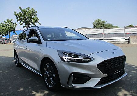 Ford Focus Turnier ST-Line