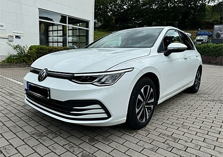 VW Golf Volkswagen 1.5 TSI OPF 150 PS United mit Werksgarantie