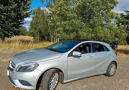Mercedes-Benz A 180 -