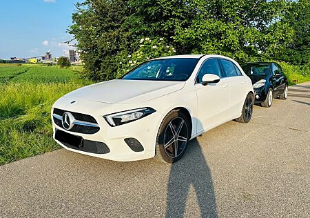 Mercedes-Benz A 200 A200
