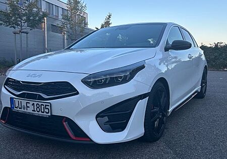 Kia Cee'd / Ceed 1.6 T-GDI DCT GT GT