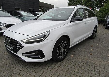 Hyundai i30 cw Intro Edition Mild-Hybrid