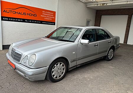 Mercedes-Benz E 280 ELEGANCE 197PS AHK KLIMA HU 03/2026